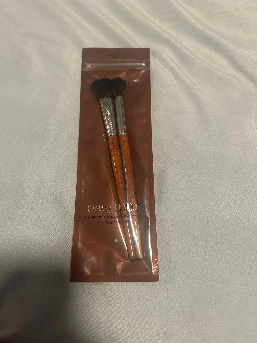 Clinique Brown Wooden Handle Makeup Brush Duo
